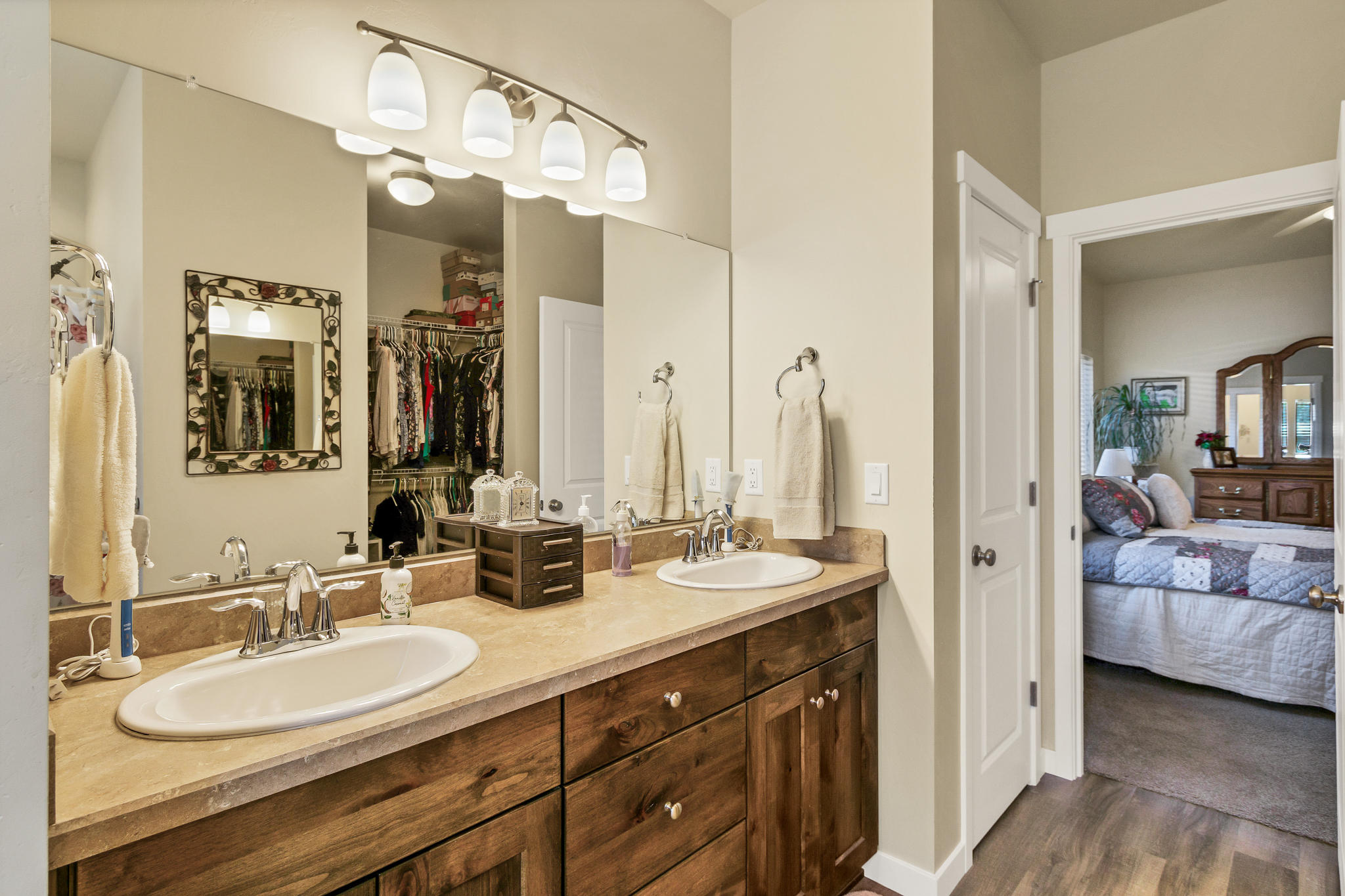 Huntington Meadows - Residential