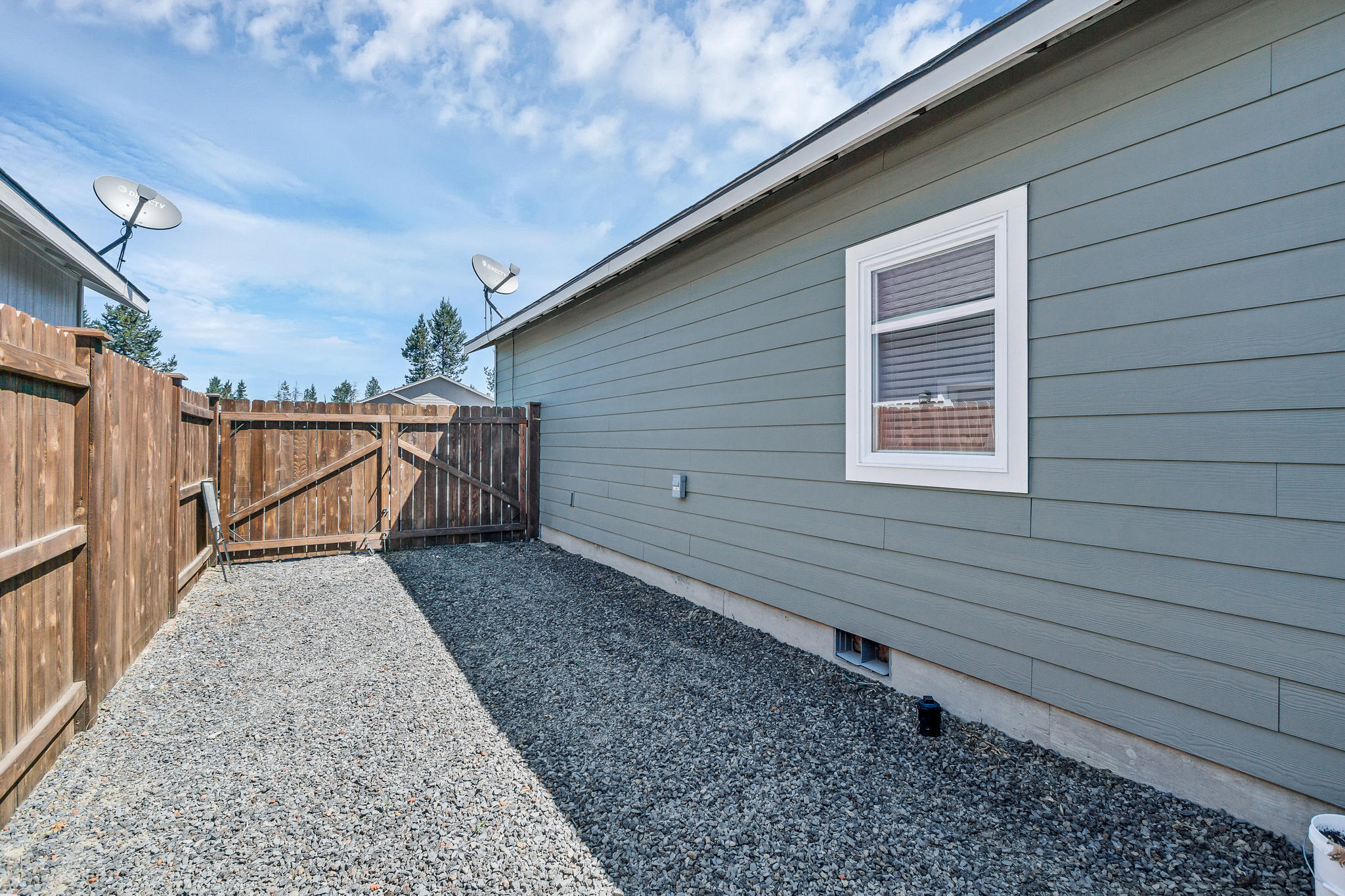 Huntington Meadows - Residential