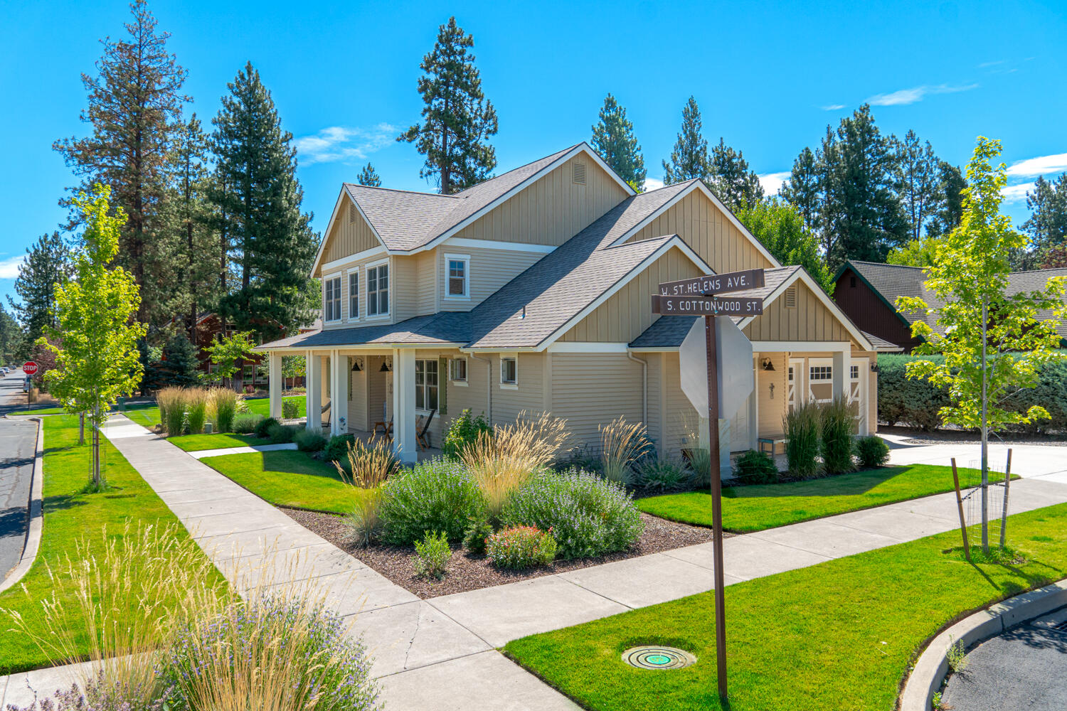 Pine Meadow Vill - Residential