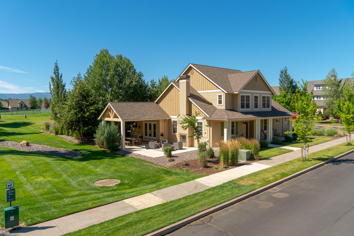 Pine Meadow Vill - Residential