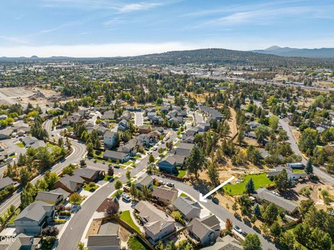 Tiny photo for 20665 Tango Creek Crk, Bend, OR 97701 (MLS # 220223992)