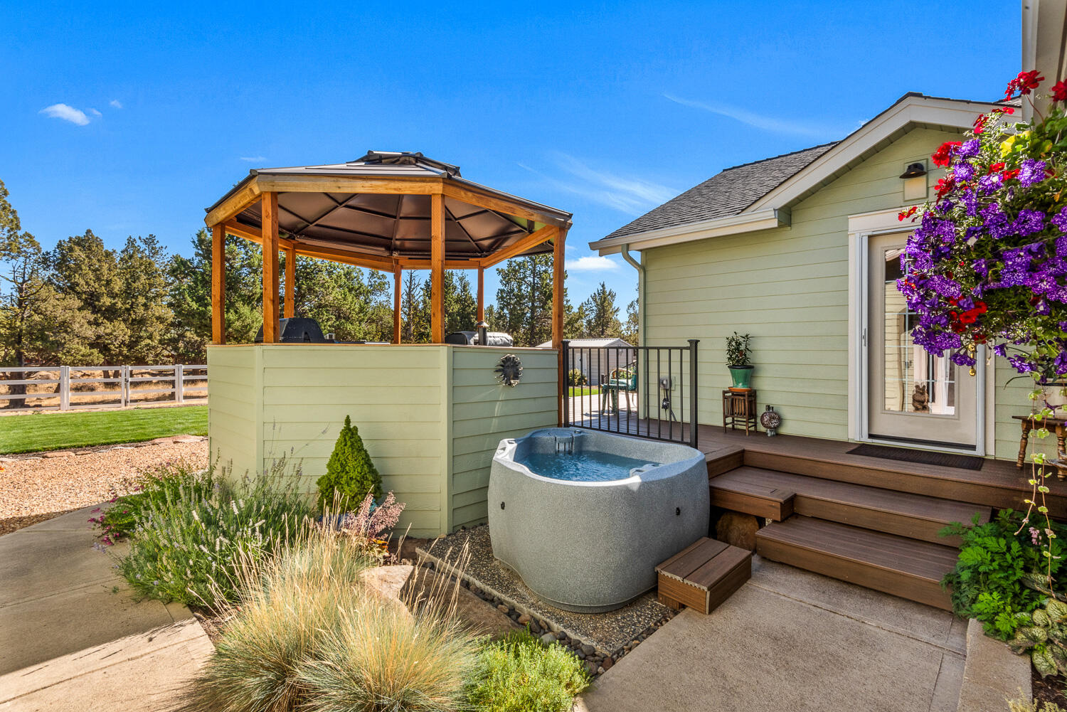 Squaw Creek Canyon - Residential