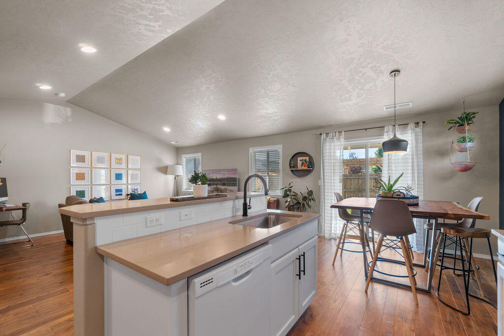 Obsidian Trails - Residential