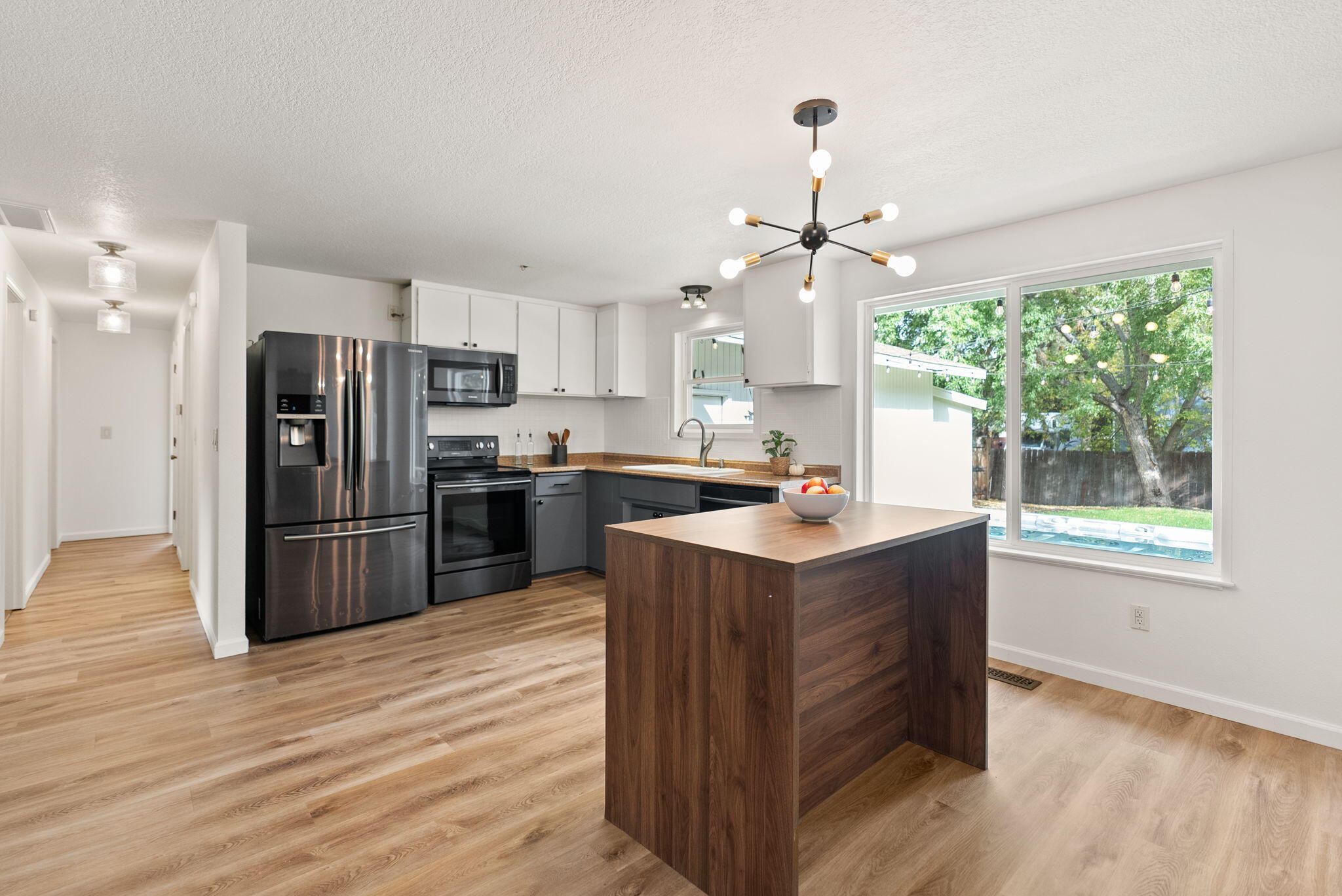 Valley View Estate - Residential