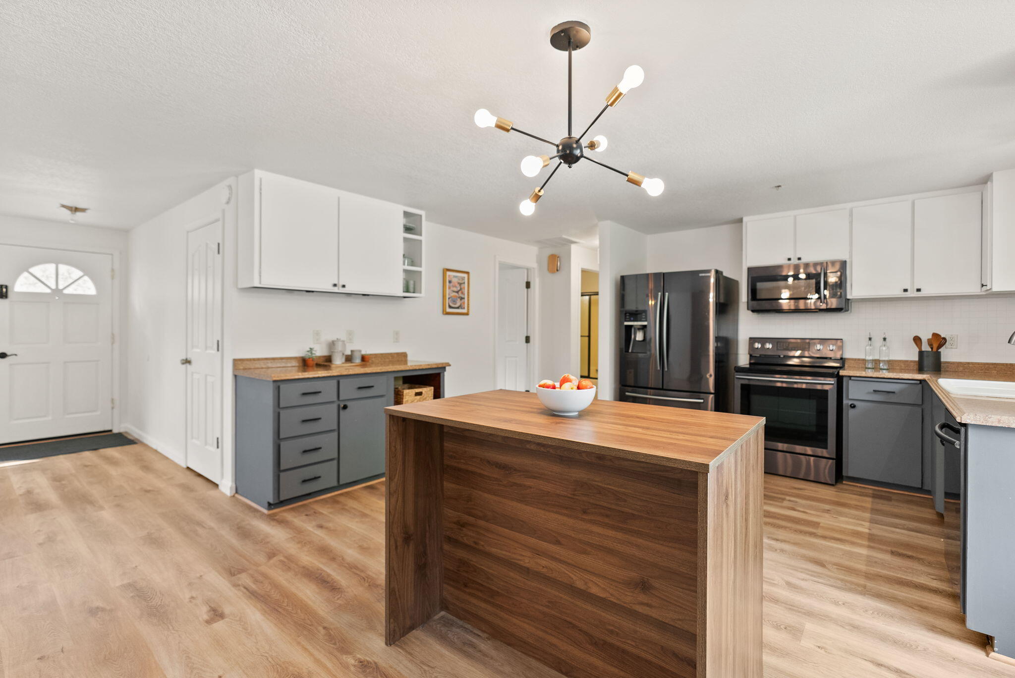 Valley View Estate - Residential