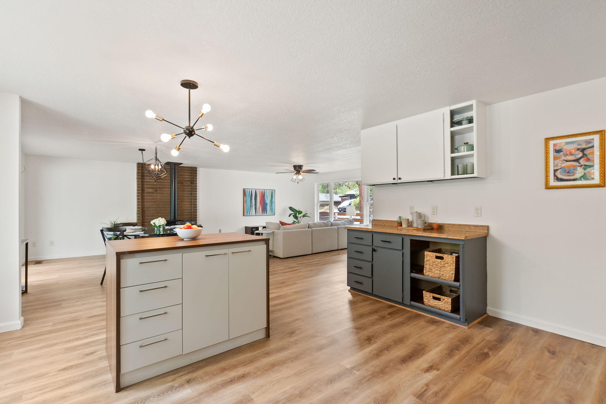 Valley View Estate - Residential