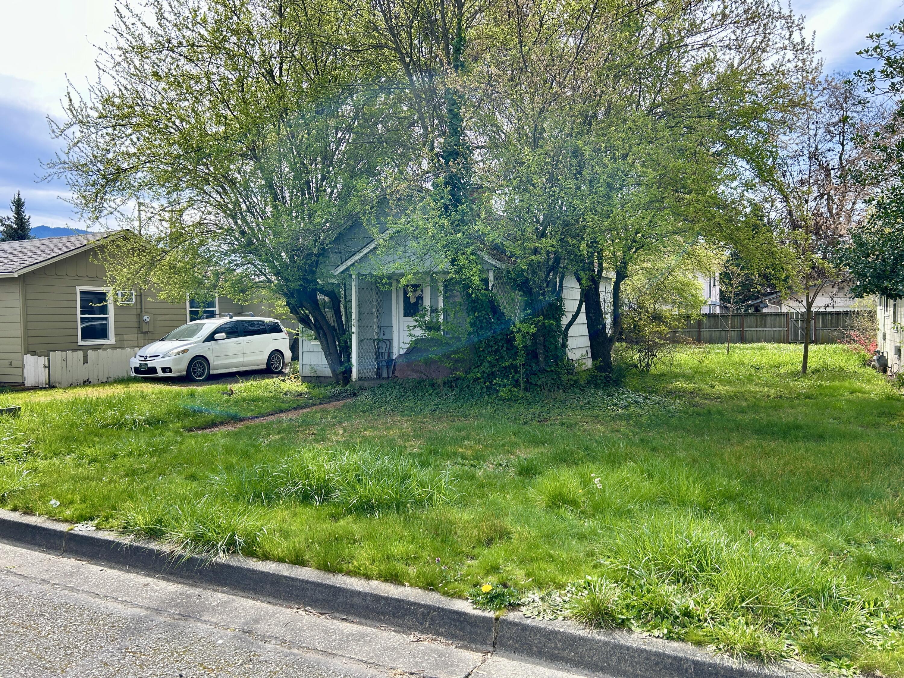 Grants Pass Original Townsite - Residential Income