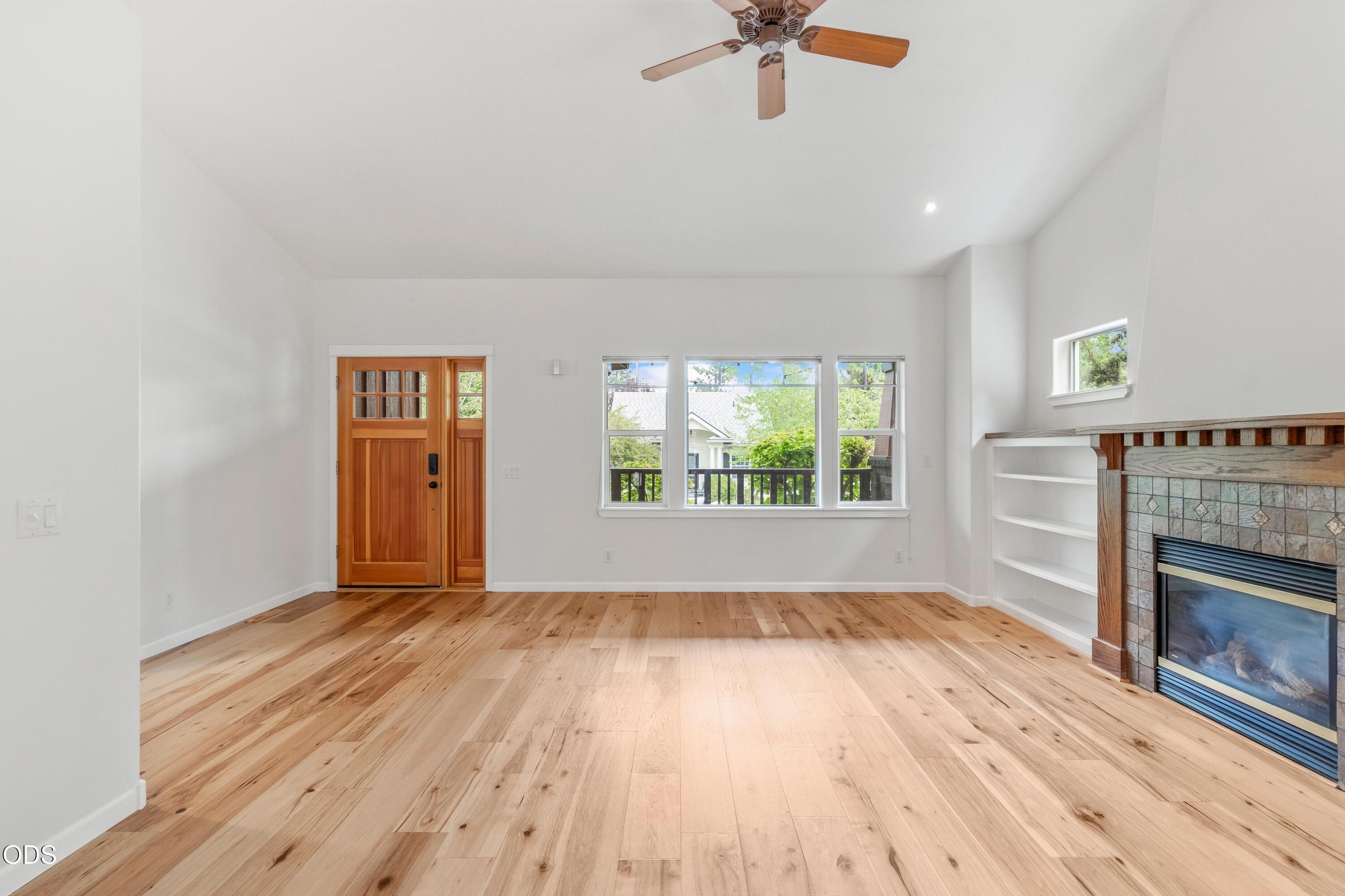 1235 NW Fort Clatsop Street