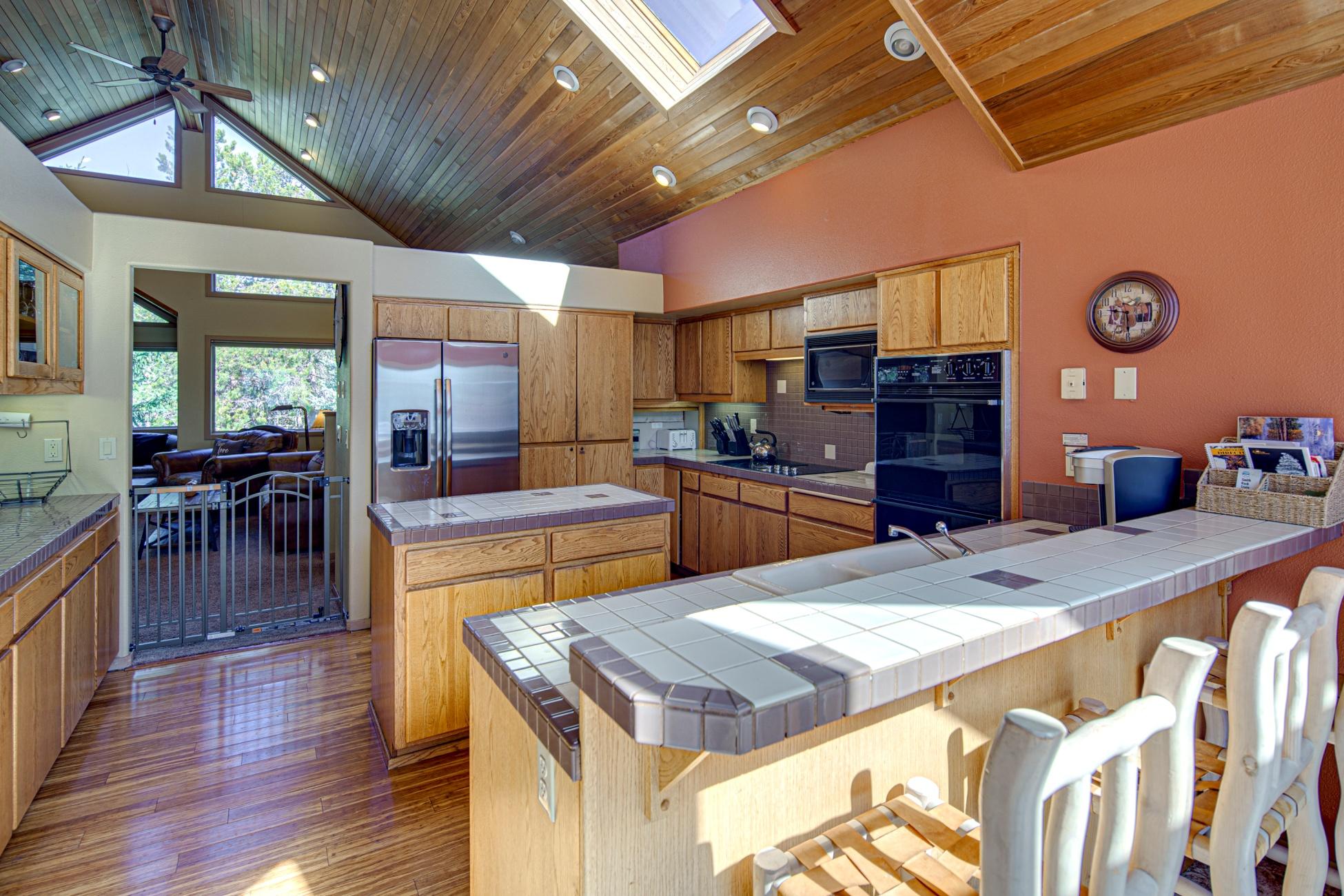 Fairway Point Villag - Residential