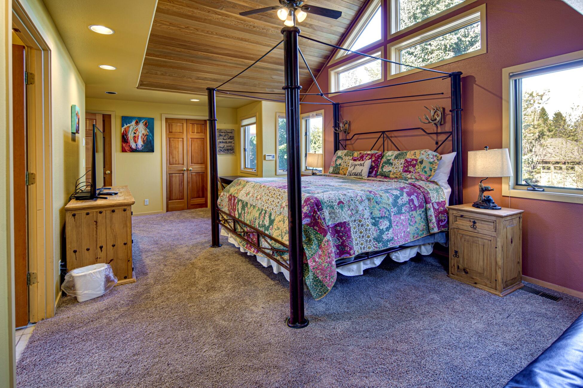 Fairway Point Villag - Residential