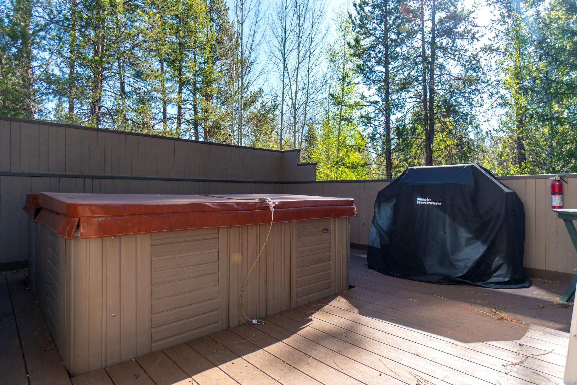 Fairway Point Villag - Residential