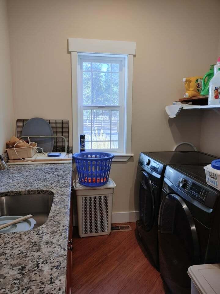 Cw Reeve Resort - Residential