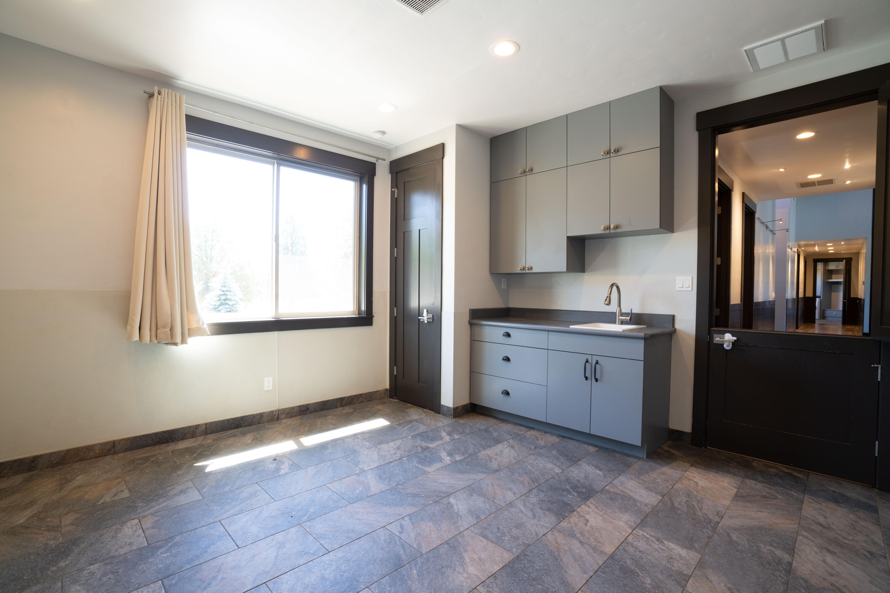 Sundance East - Residential