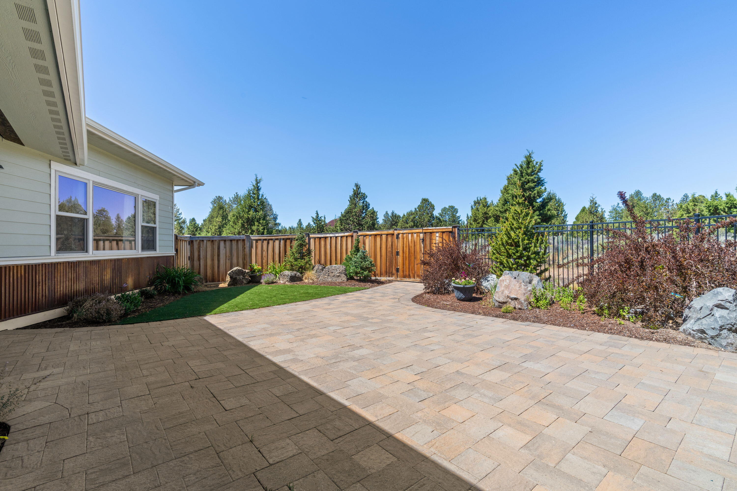 Sundance East - Residential