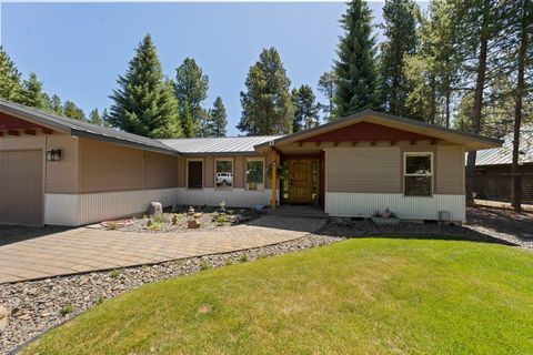 Tiny photo for 56532 Eclipse Drive, Bend, OR 97707 (MLS # 220215226)