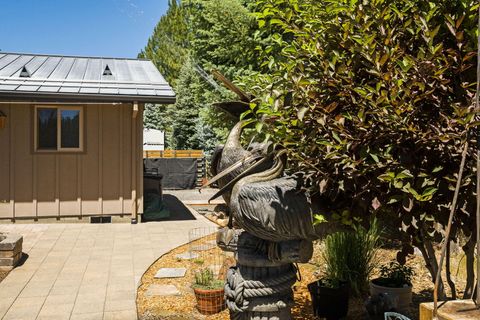 Tiny photo for 56532 Eclipse Drive, Bend, OR 97707 (MLS # 220215226)