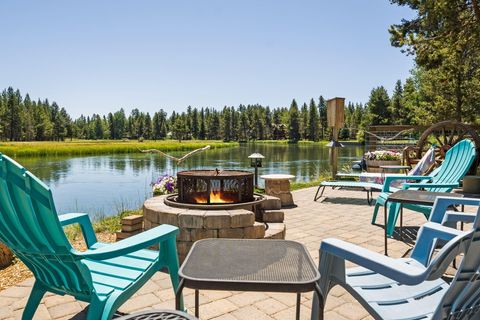 Tiny photo for 56532 Eclipse Drive, Bend, OR 97707 (MLS # 220215226)