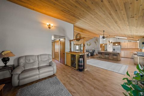 Tiny photo for 56532 Eclipse Drive, Bend, OR 97707 (MLS # 220215226)