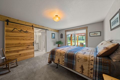 Tiny photo for 56532 Eclipse Drive, Bend, OR 97707 (MLS # 220215226)