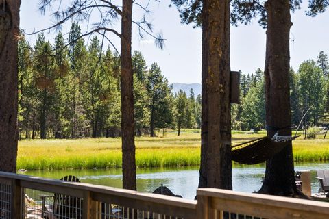 Tiny photo for 56532 Eclipse Drive, Bend, OR 97707 (MLS # 220215226)