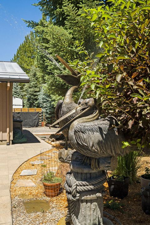 Tiny photo for 56532 Eclipse Drive, Bend, OR 97707 (MLS # 220215226)