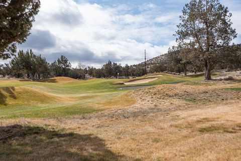 Tiny photo for 8968 Cliff Swallow Drive, Redmond, OR 97756 (MLS # 220216986)