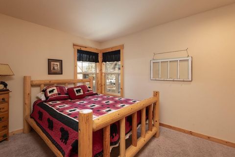 Tiny photo for 8968 Cliff Swallow Drive, Redmond, OR 97756 (MLS # 220216986)