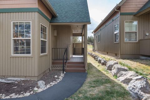 Tiny photo for 8968 Cliff Swallow Drive, Redmond, OR 97756 (MLS # 220216986)