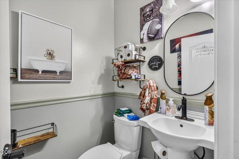Tiny photo for 410 Patricia Lane, Eagle Point, OR 97524 (MLS # 220226920)