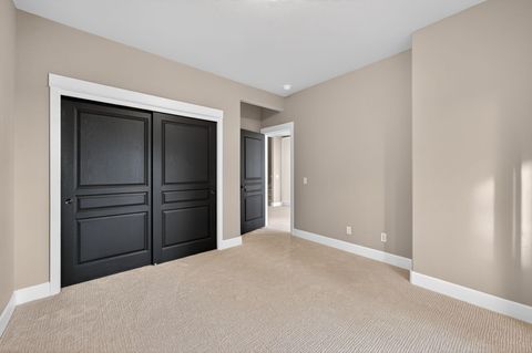 Tiny photo for 3122 NW Colonial Drive, Bend, OR 97703 (MLS # 220217098)