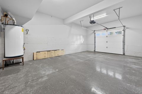 Tiny photo for 3122 NW Colonial Drive, Bend, OR 97703 (MLS # 220217098)