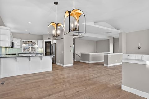 Tiny photo for 3122 NW Colonial Drive, Bend, OR 97703 (MLS # 220217098)