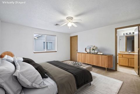 Tiny photo for 1470 SW 16th Street, Redmond, OR 97756 (MLS # 220215741)