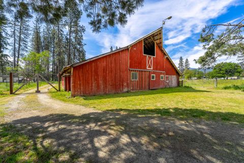 Tiny photo for 20541 Williams Highway, Williams, OR 97544 (MLS # 220212422)