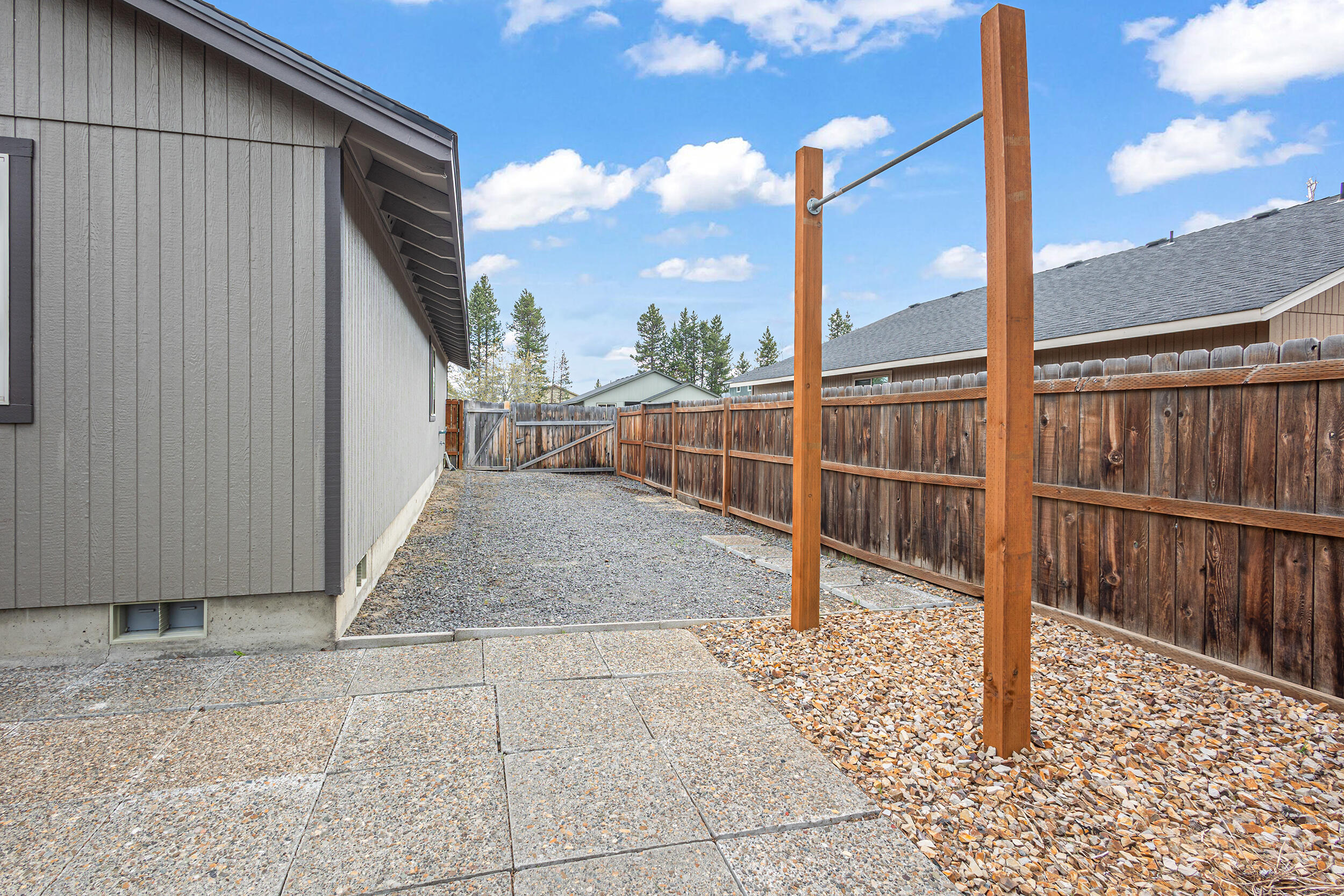 Huntington Meadows - Residential