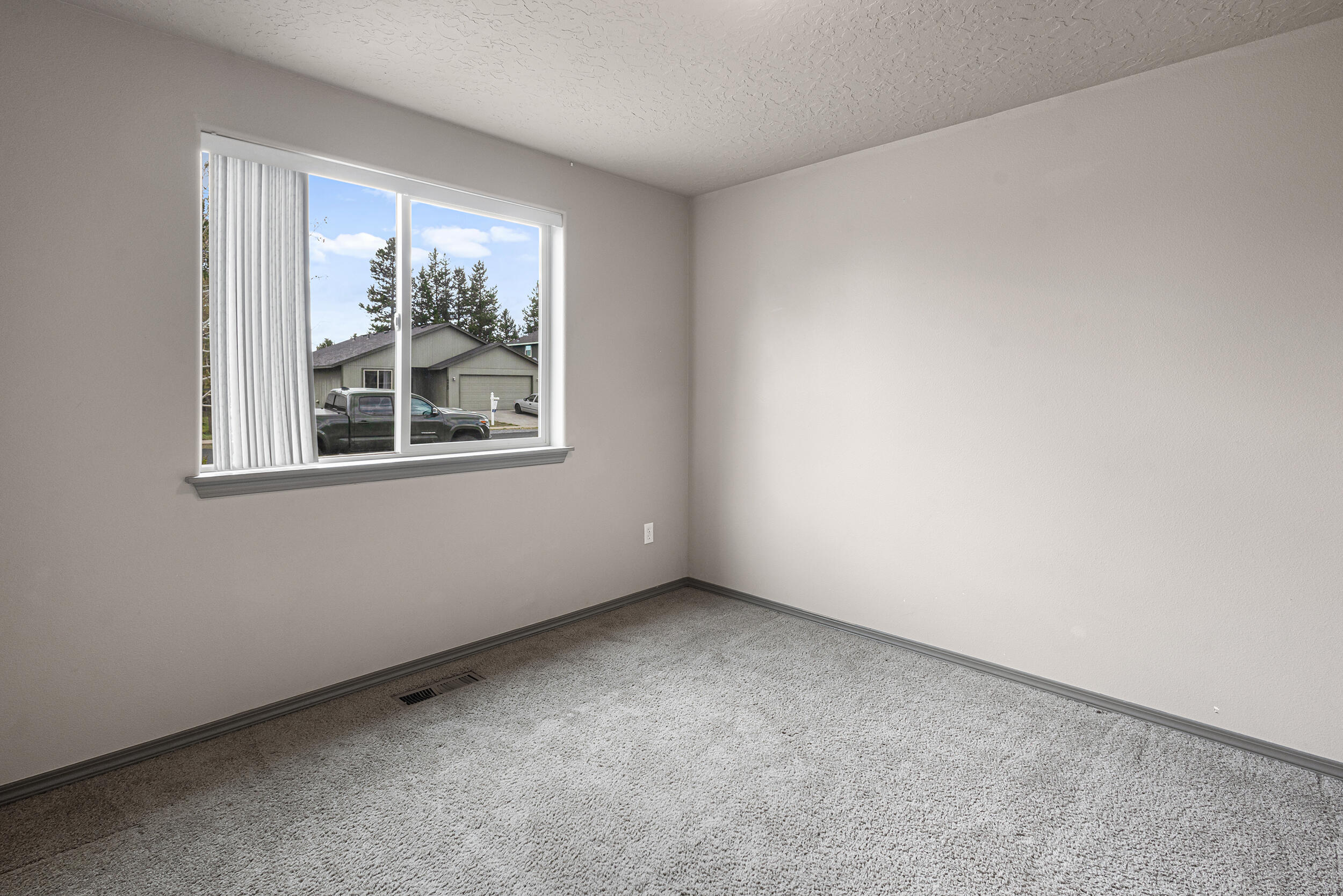 Huntington Meadows - Residential