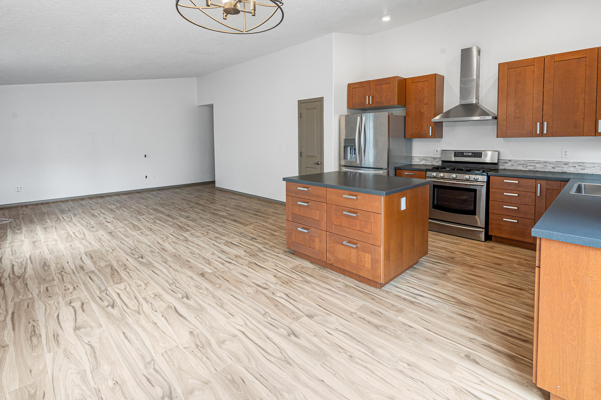 Huntington Meadows - Residential