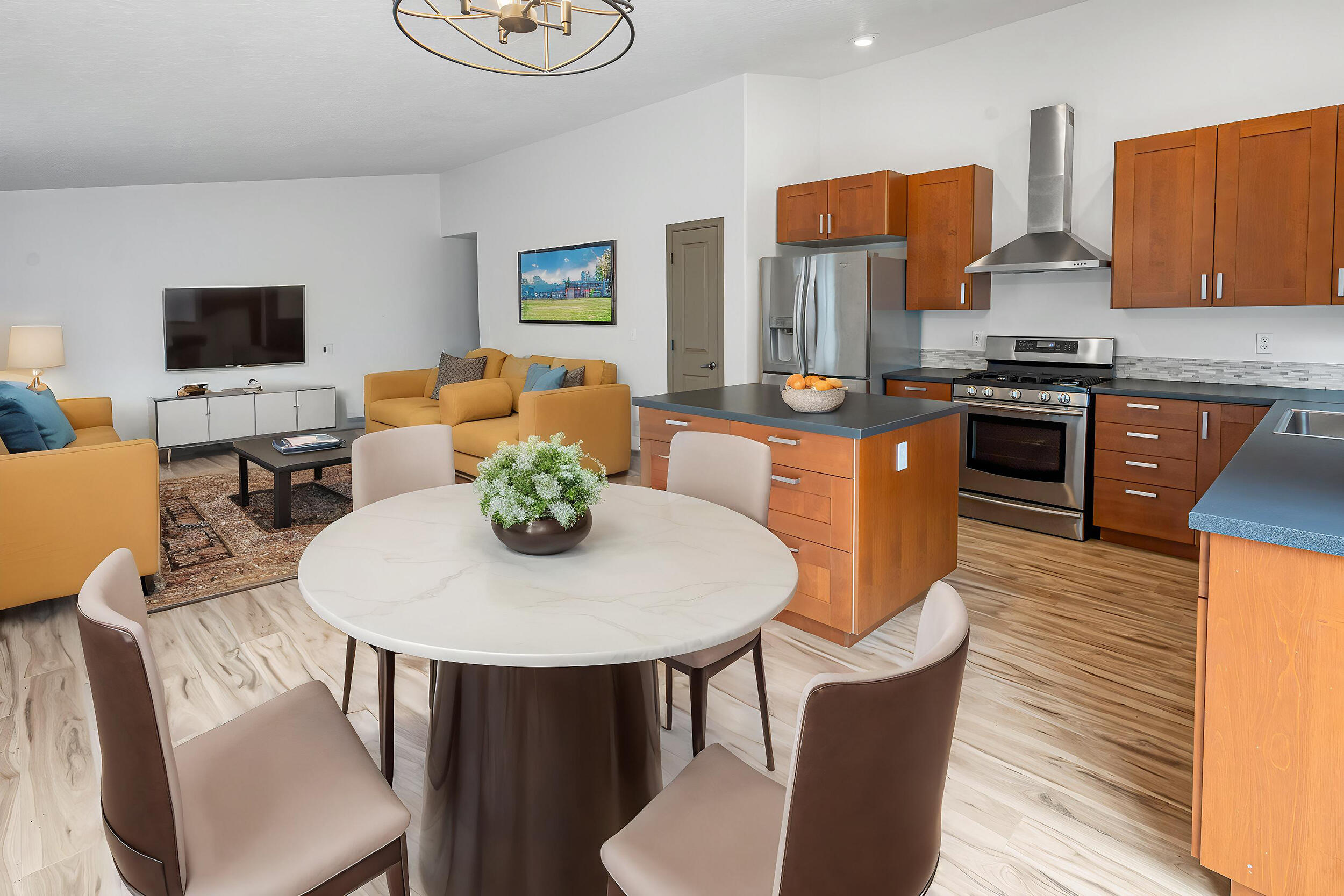 Huntington Meadows - Residential