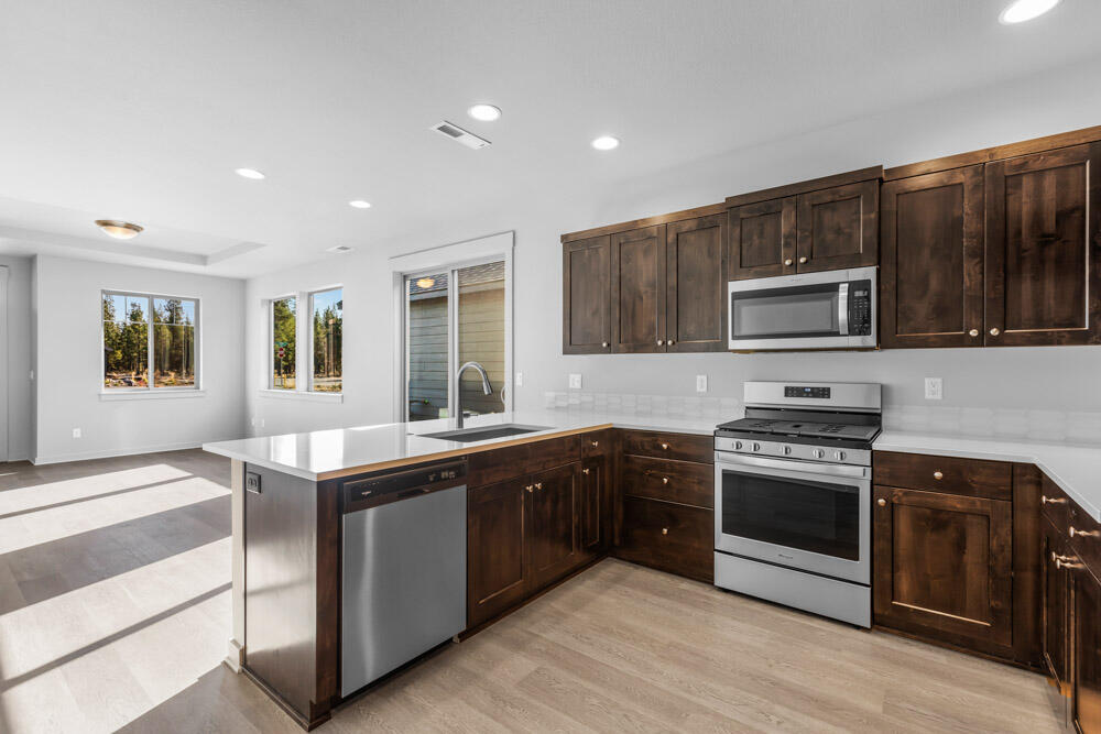 Crescent Creek - Residential