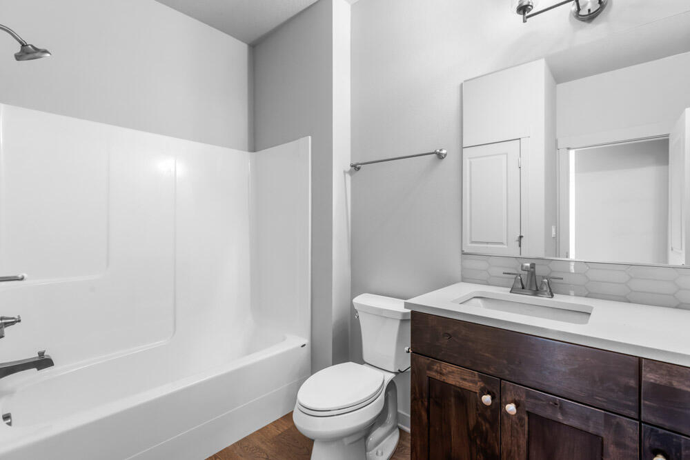 Crescent Creek - Residential