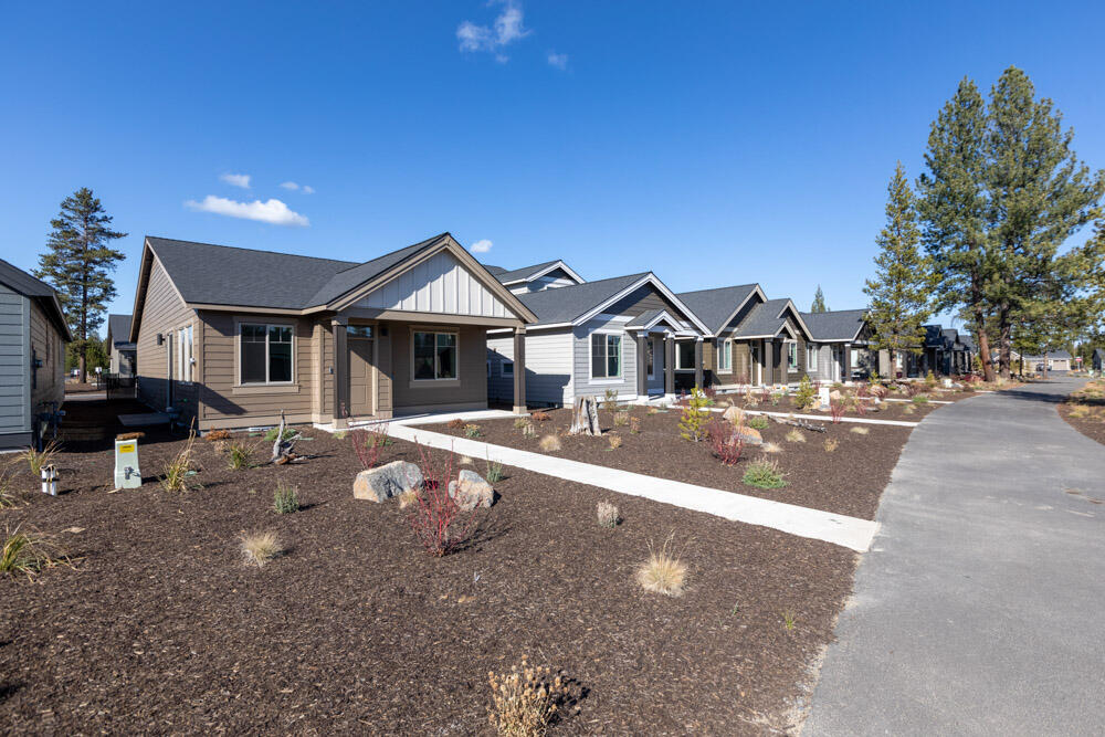 Crescent Creek - Residential