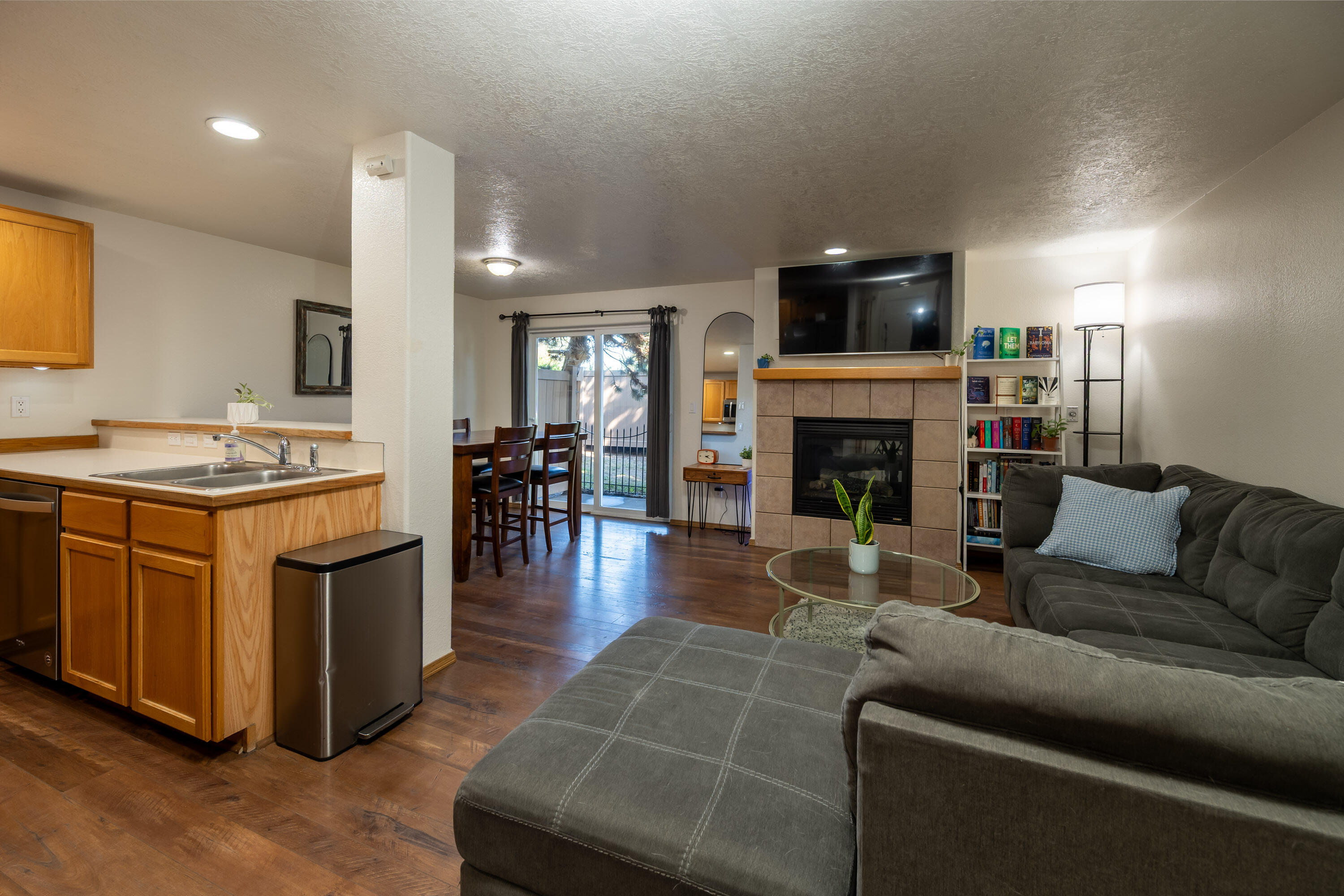 1480 SW 16th Street