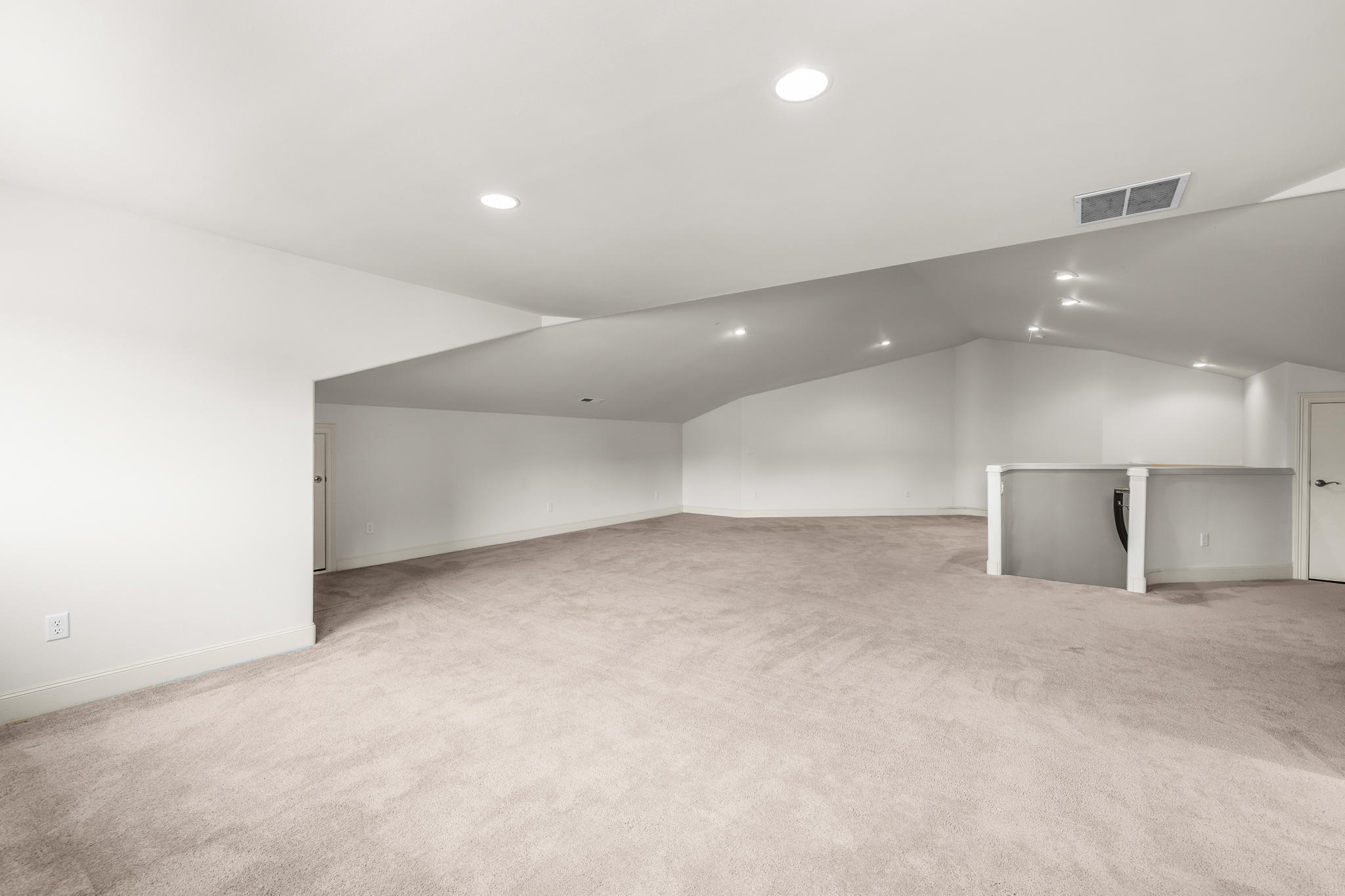 Ridge At Eagle Crest - Residential