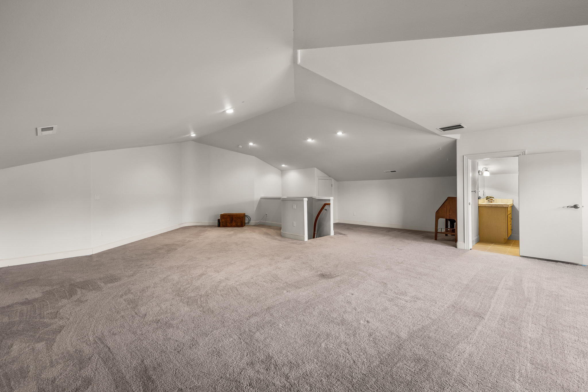 Ridge At Eagle Crest - Residential