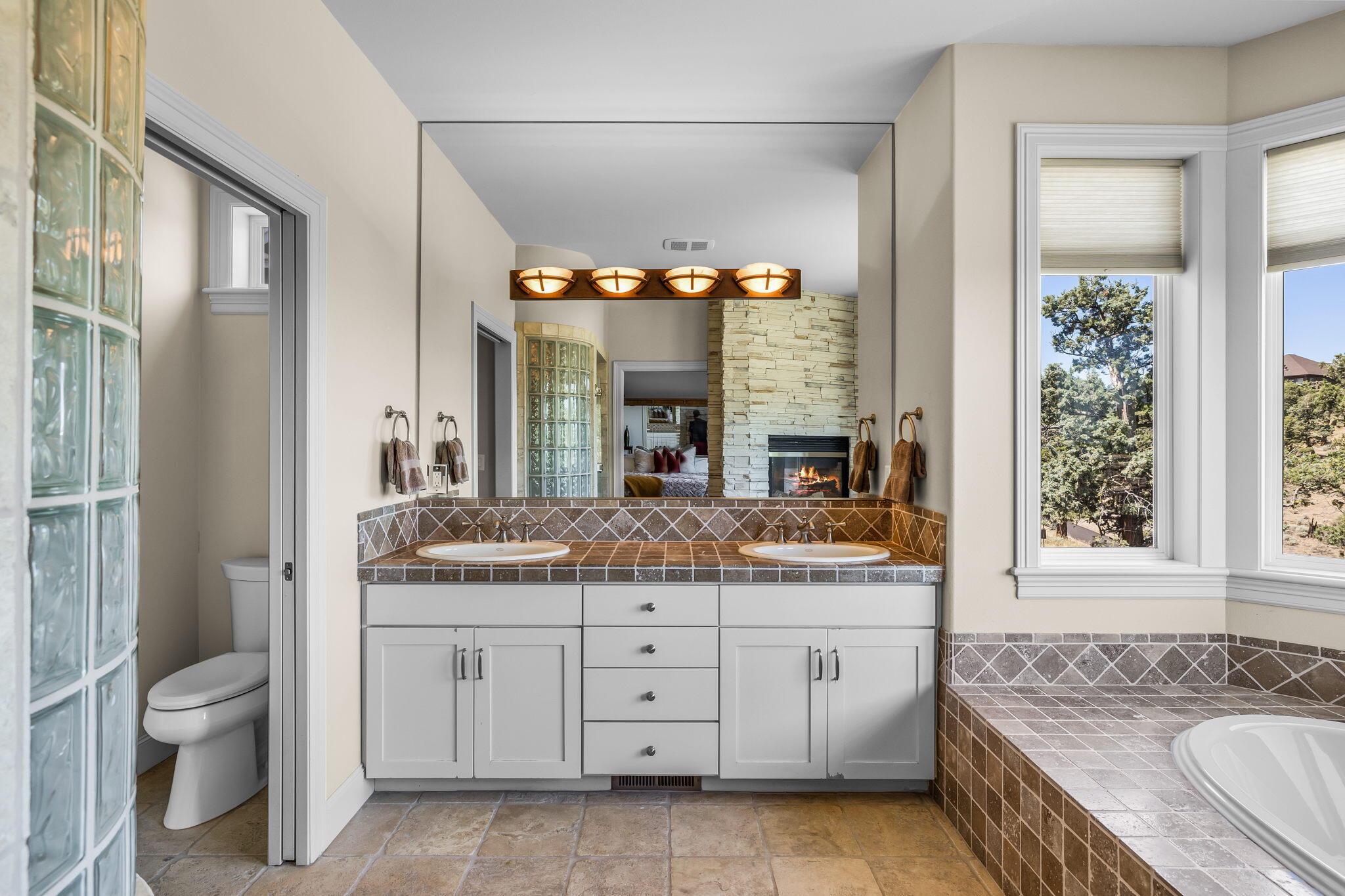 Ridge At Eagle Crest - Residential