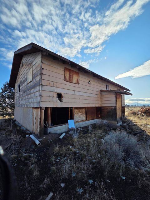Tiny photo for 27960 Wheeler Street, Sprague River, OR 97639 (MLS # 220215603)