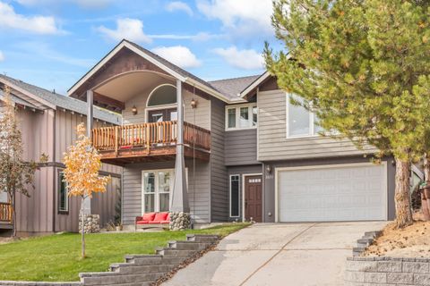 Tiny photo for 2671 NE Bobbi Court, Prineville, OR 97754 (MLS # 220211474)