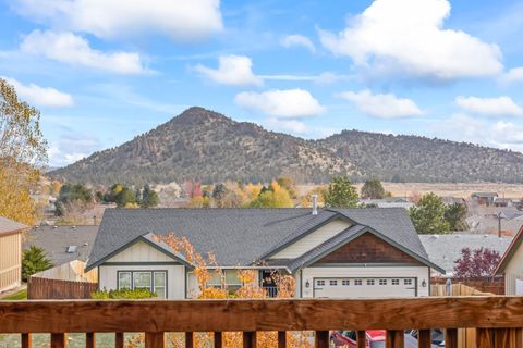 Tiny photo for 2671 NE Bobbi Court, Prineville, OR 97754 (MLS # 220211474)