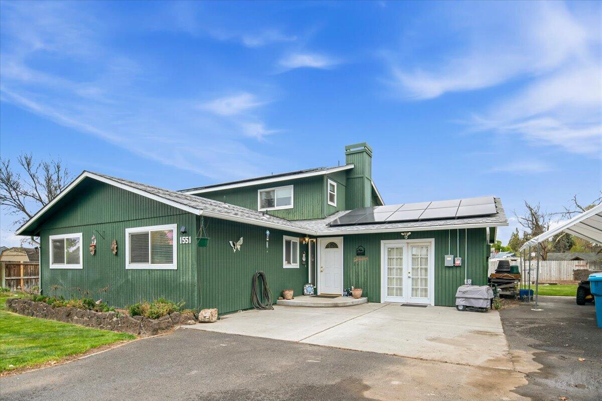 1551 SW Parkway Drive