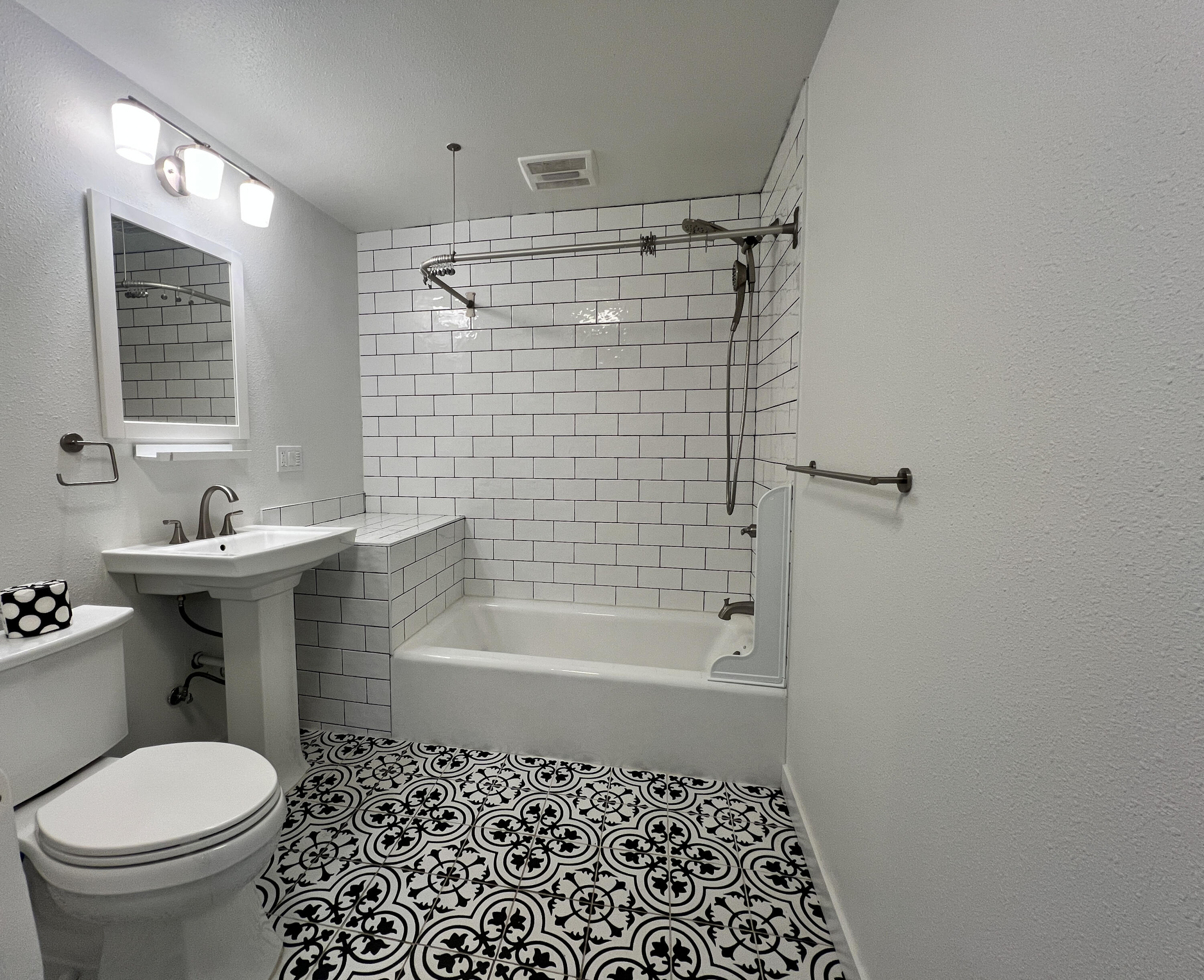 PrineVille - Fourth - Residential